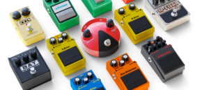 Pedals 3d white